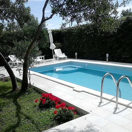 Donadini Apartment *